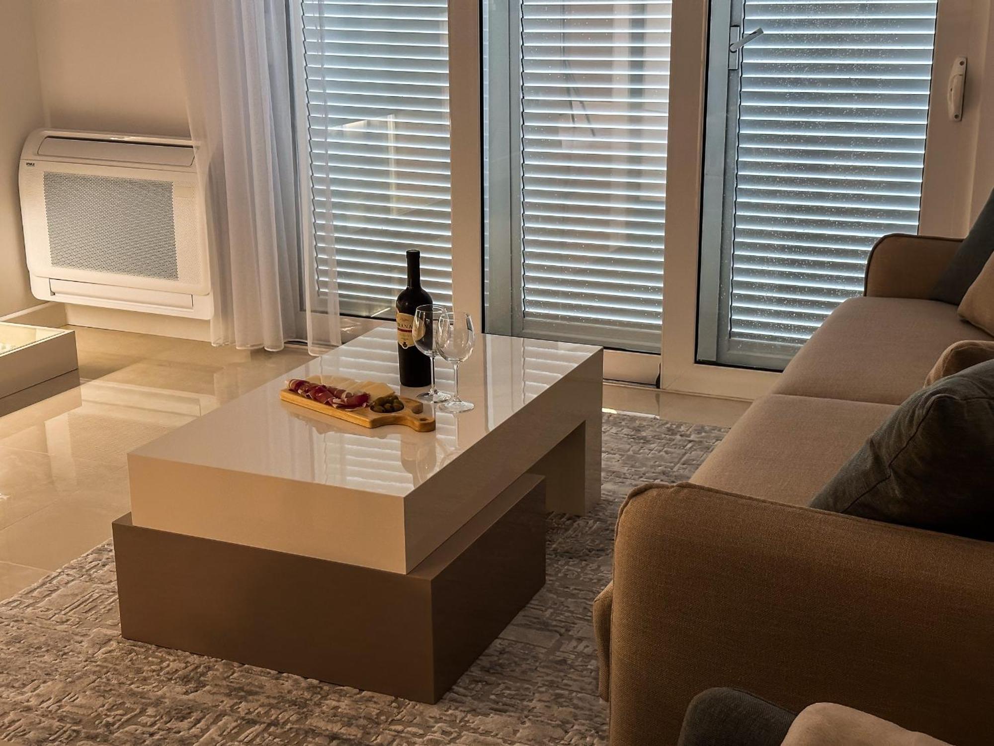 Chillout Apartment In Kotor Bay Exteriér fotografie